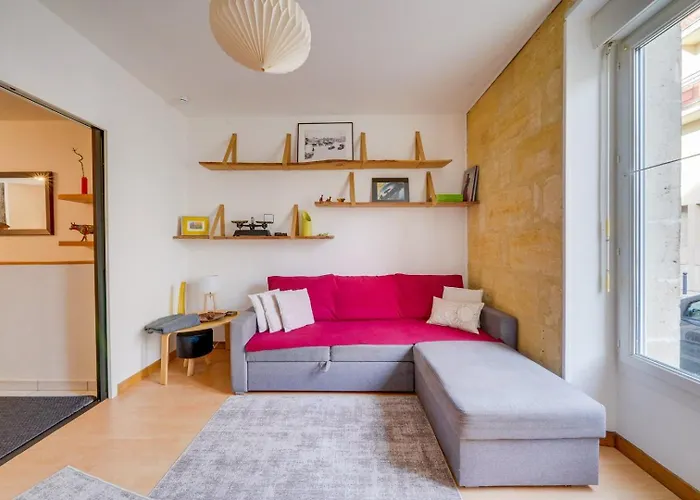 Pensión Charming Townhouse With Terrace