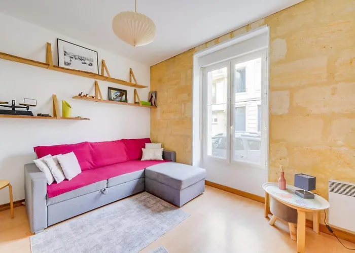 Charming Townhouse With Terrace